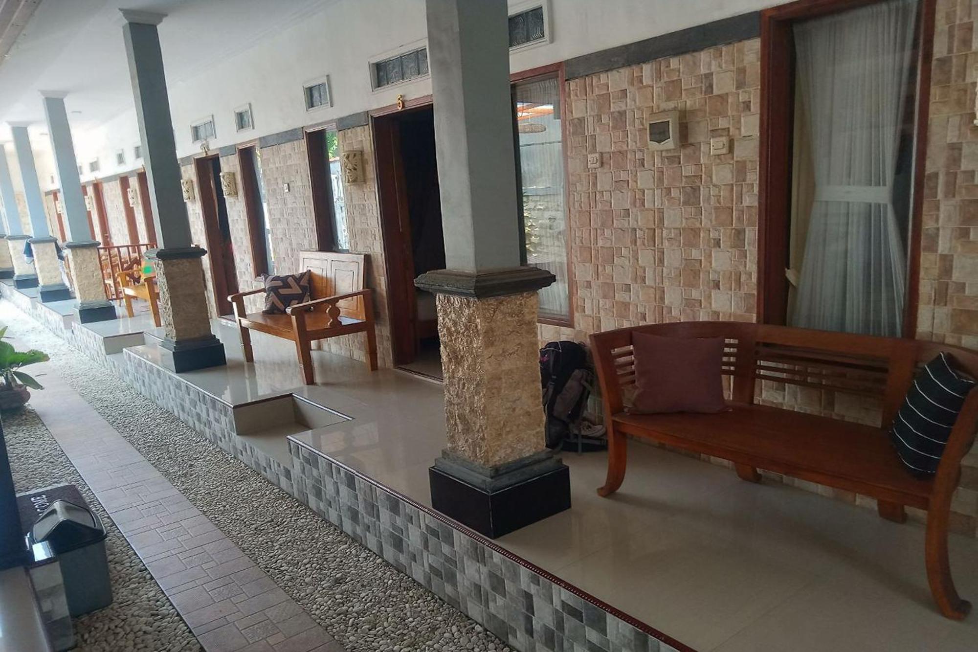 Gedhong Hostel Batununggul Екстериор снимка